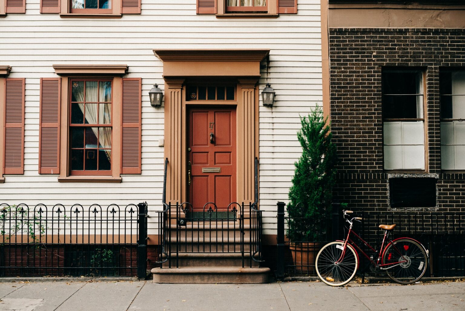 Buying A Home In Oklahoma For The First Time The Negotiators   Christian Koch D 4R9CcYZOk Unsplash1 1536x1026 